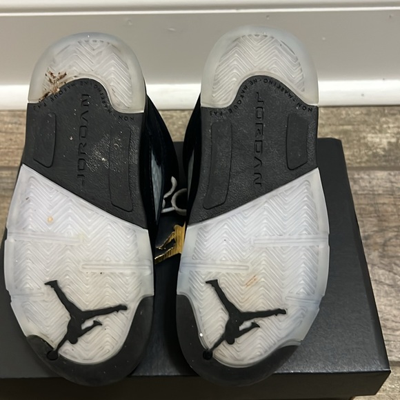 2025 Air Jordan 5 Retro OG TD 'Black Metallic Reimagined size 10c - Picture 7 of 10